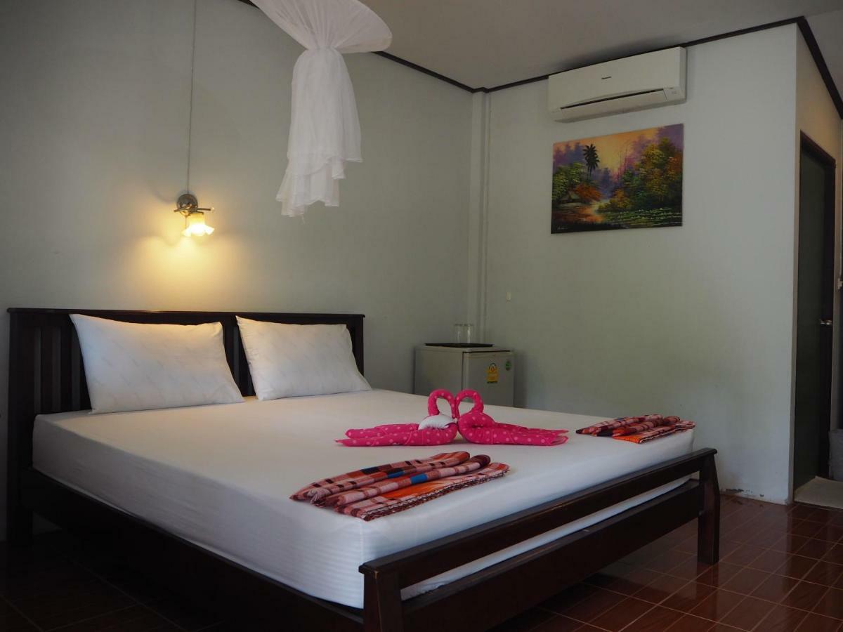 Bluesky Beach Bungalows Ко-Ланта Экстерьер фото